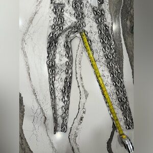 Snakeskin pattern stretch jeans